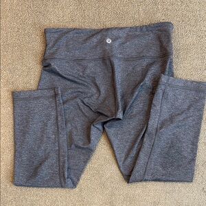Lululemon Capri leggings Women's size 8